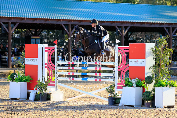 Quinka_(439)_20211015_0185