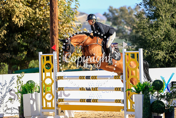 Bella_(196)_20211013_0100