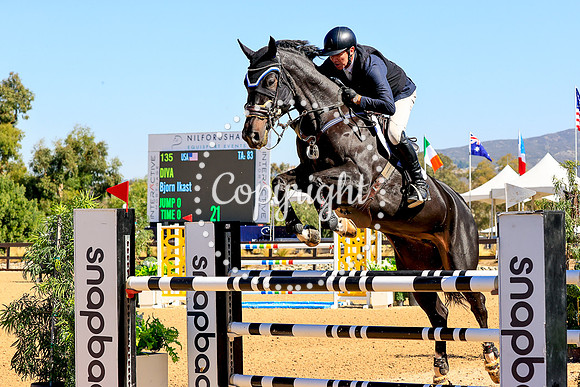 Diva_(135)_20211014_0453