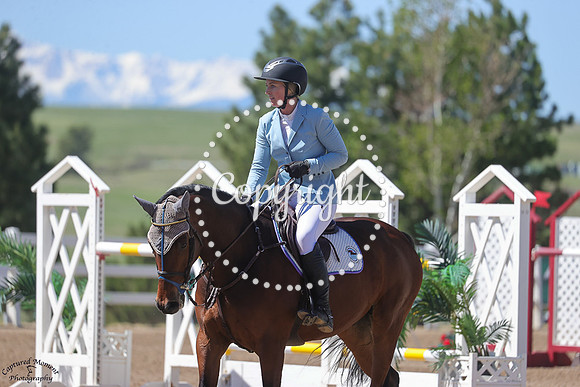 Nicolie_(243)_20250515_1432
